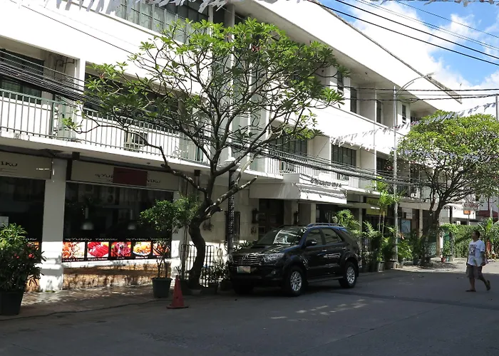 Adriatico Arms 3* Manila
