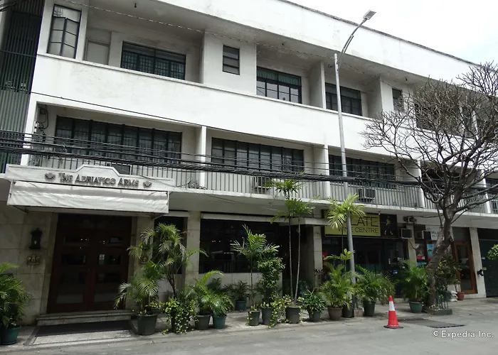 Adriatico Arms 3*