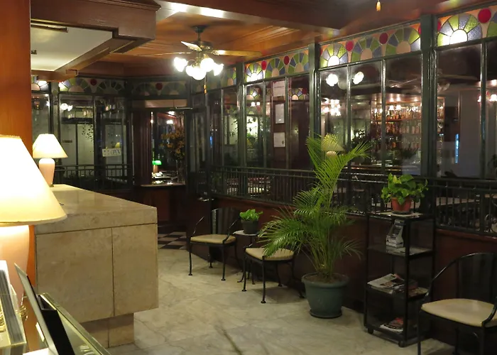 Hotel Adriatico Arms Manila