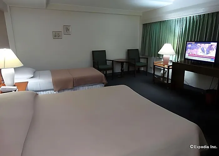 Hotel Adriatico Arms Manila